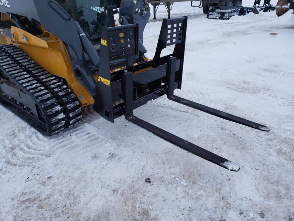 Stinger Attachments | Skid Steer Pallet Fork