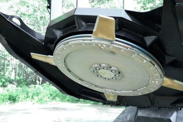 Close up Brush Wolf Alpha Series brush cutter blade carrier and stump jumper design