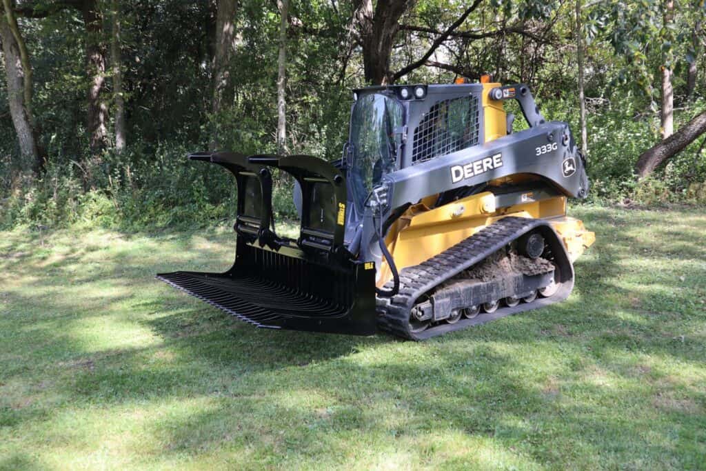 Stinger Attachments | ROG Skid Steer Rock Grapple Bucket