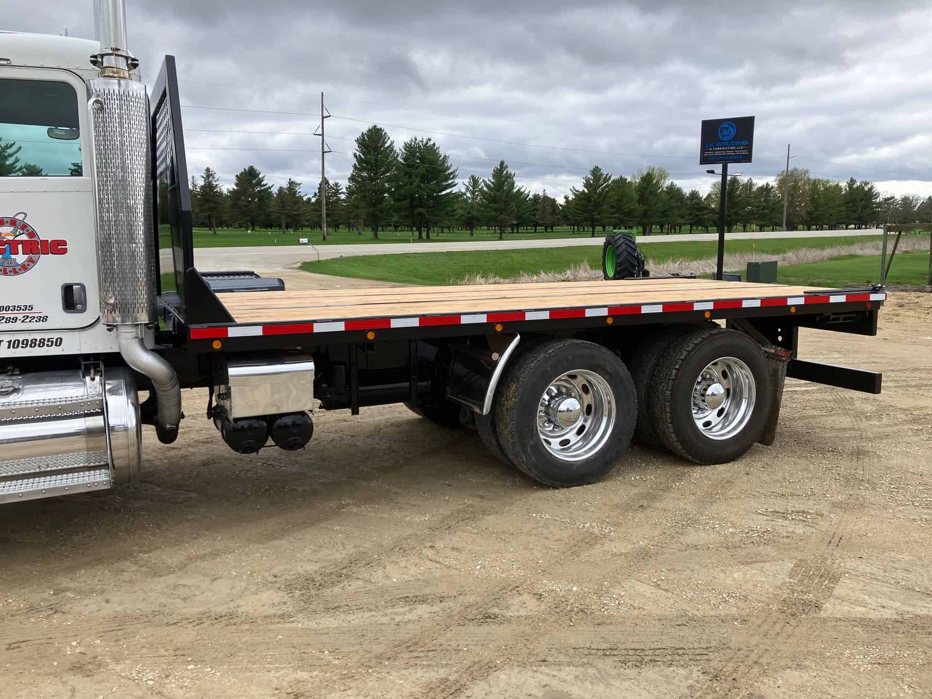 ECHO | SS Super Skid Semi Tractor Removable Flatbed