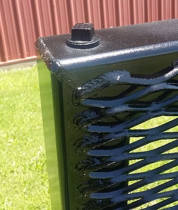 Close up of protective guard and top plate on M&M Hydra Snip 12 inch tree shear
