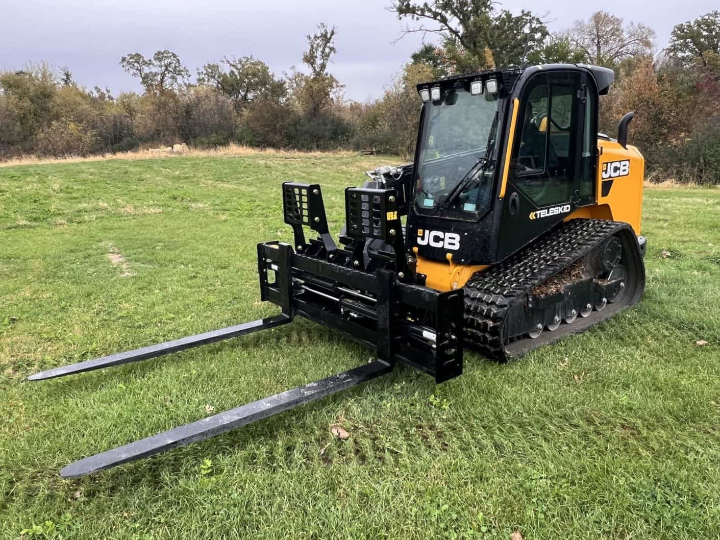 Which Skid Steer Brand Should You Buy?