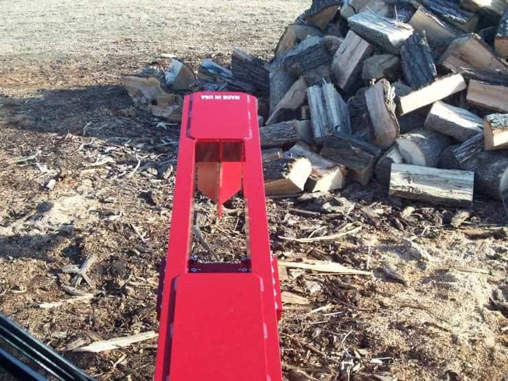 Top view of the TM Manufacturing Pro 1 skid steer log splitter beam and fixed splitting wedge