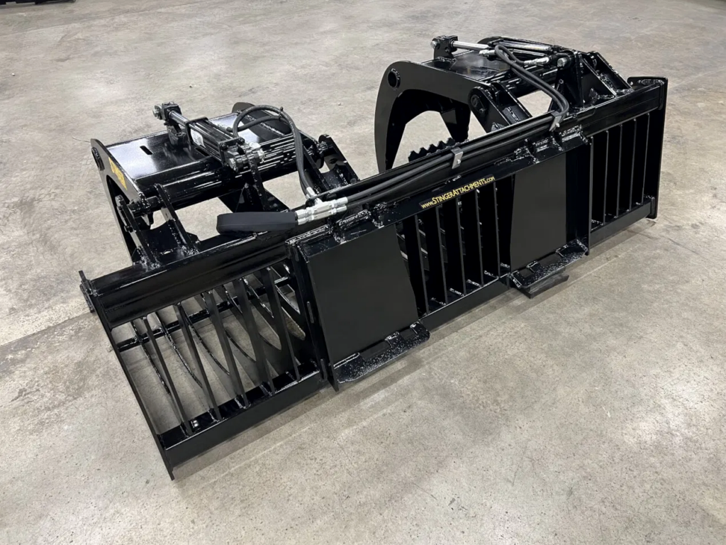 Hydraulic cylinder and greasable pivot assembly on Stinger rock grapple
